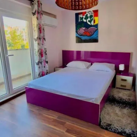 Apartment Lake View Tirana